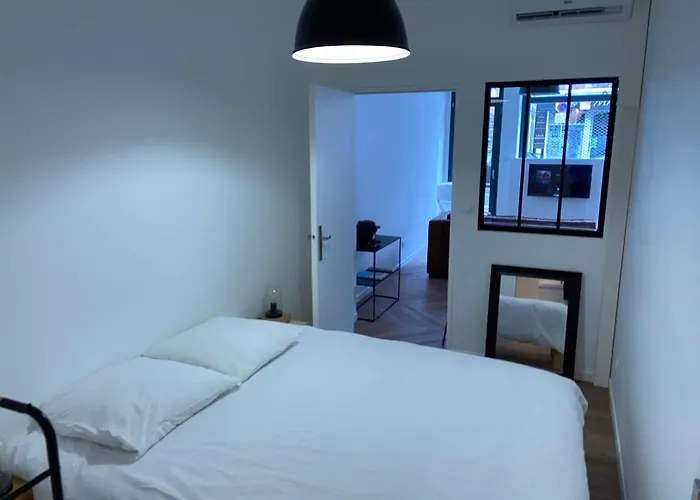 Les Rotins - Climatises - Cathedrale A 2 Pas Apartment Reims